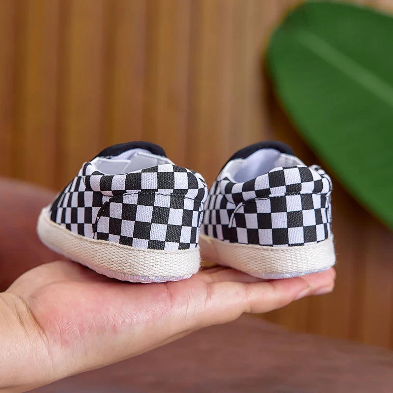 Baby / Newborn Unisex Slip-On Soft-Soled Checkered Shoes