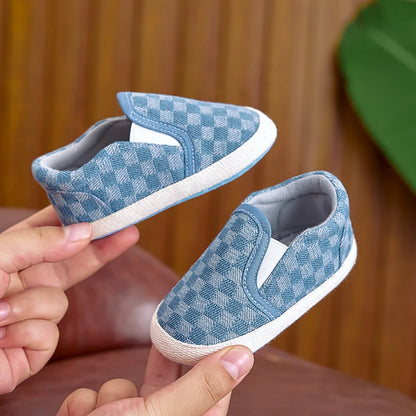 Baby / Newborn Unisex Slip-On Soft-Soled Checkered Shoes