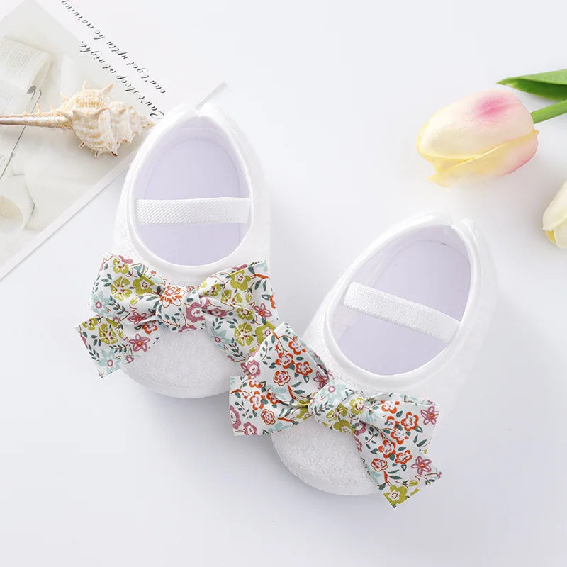 Baby / Newborn Girls Retro Bow Flats