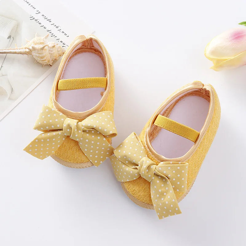 Baby / Newborn Girls Retro Bow Flats