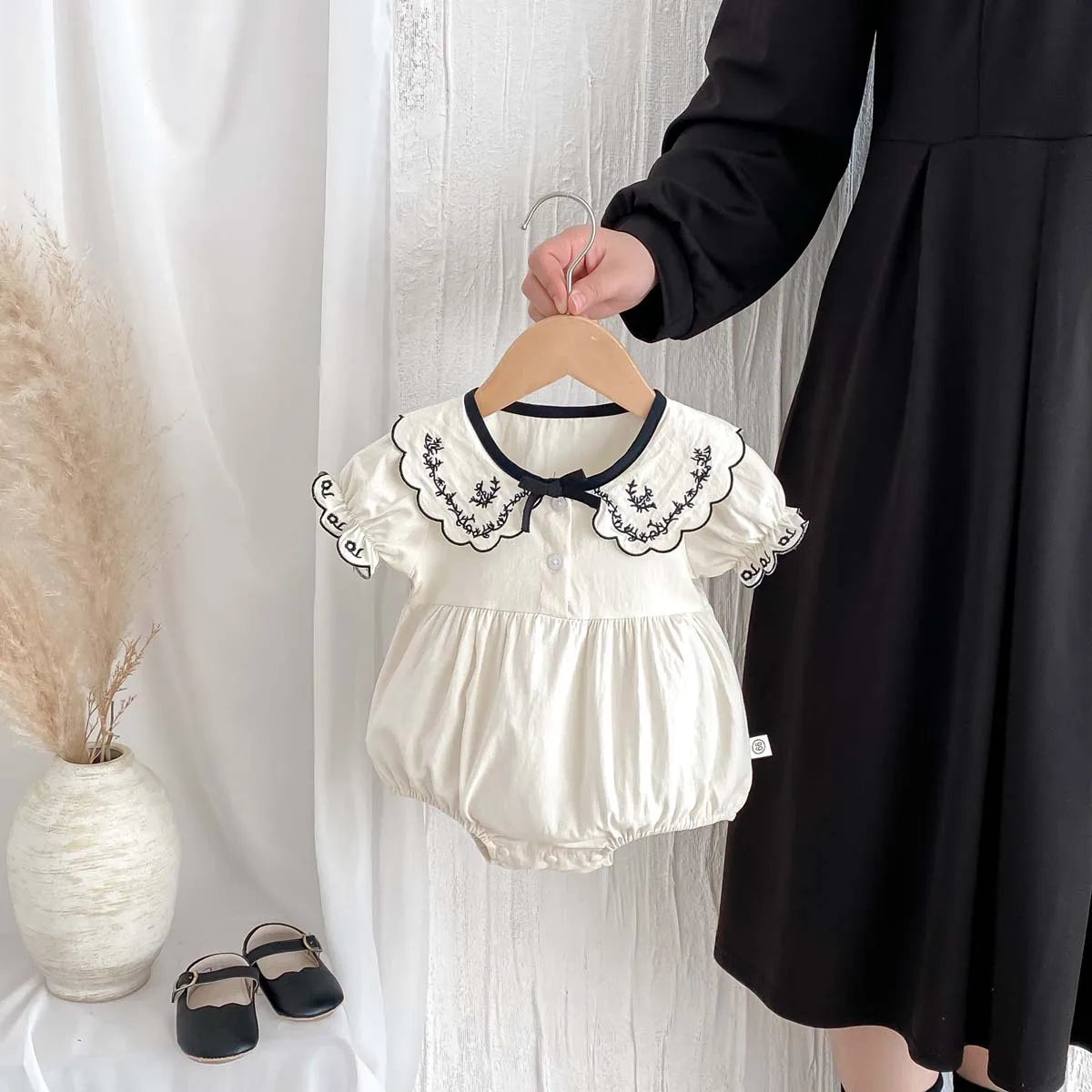 Baby Girl Embroidered Lapel Short Sleeve Triangle Jumpsuit